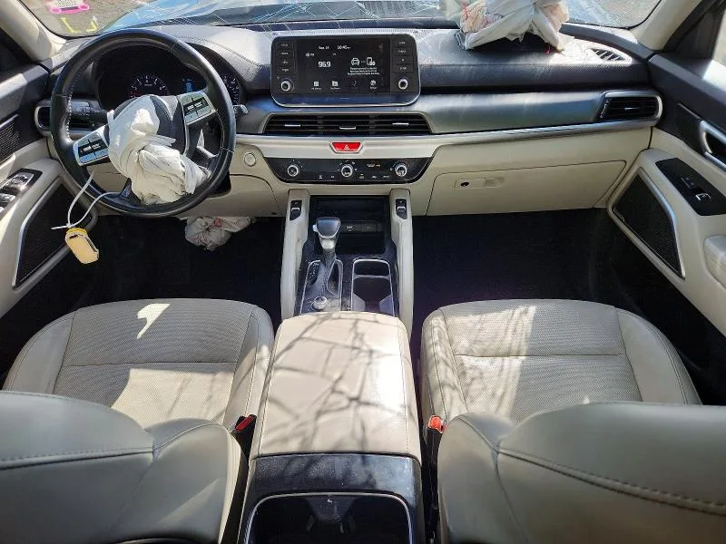 5XYP6DHC5MG164704 — 2021 KIA TELLURIDE photo 8