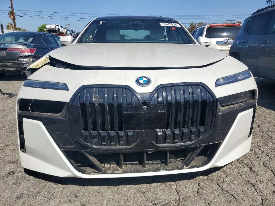 WBY53EJ03PCM73665 — 2023 BMW I7 photo 5