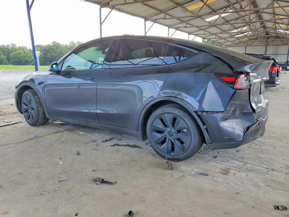 7SAYGDED2RA327662 — 2024 TESLA MODEL Y photo 2