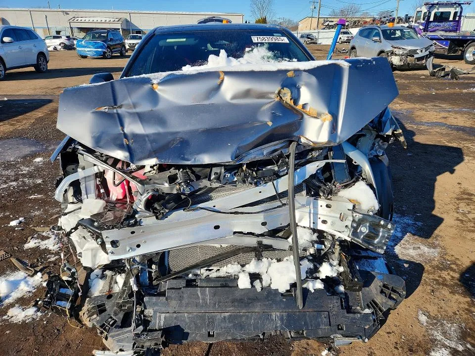 4T1DBADKXSU524051 — 2025 TOYOTA CAMRY photo 5