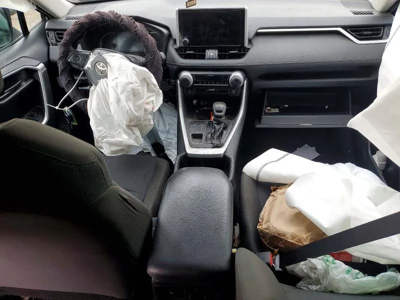 2T3F1RFV7PW362721 — 2023 TOYOTA RAV4 photo 8
