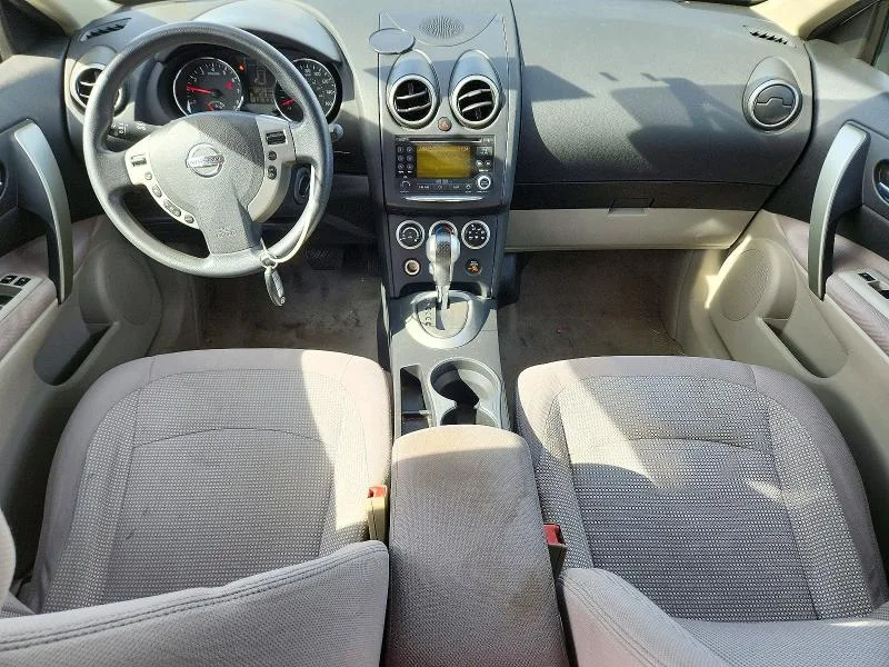 JN8AS5MV8BW690070 — 2011 NISSAN ROGUE photo 8