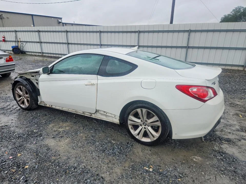 KMHHT6KD4BU065115 — 2011 HYUNDAI GENESIS COUPE photo 2