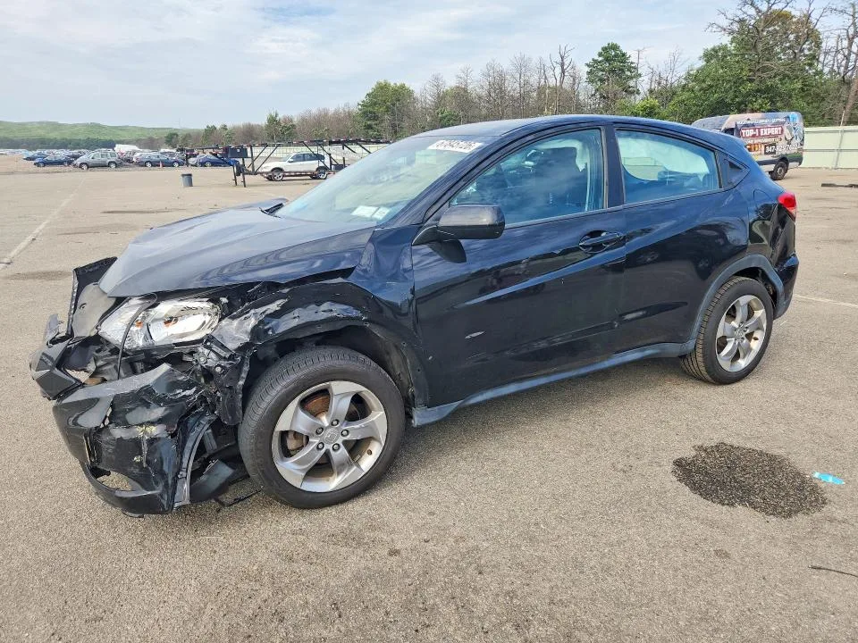 3CZRU6H3XJG716716 — 2018 HONDA HR-V