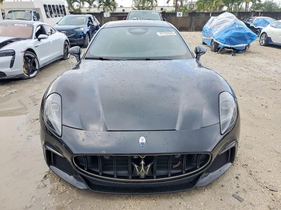 ZAMBMVDB2RX432708 — 2024 MASERATI GRANTURISMO photo 5