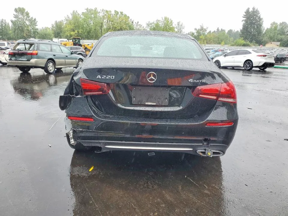 WDD3G4FBXKW035417 — 2019 MERCEDES-BENZ A photo 6