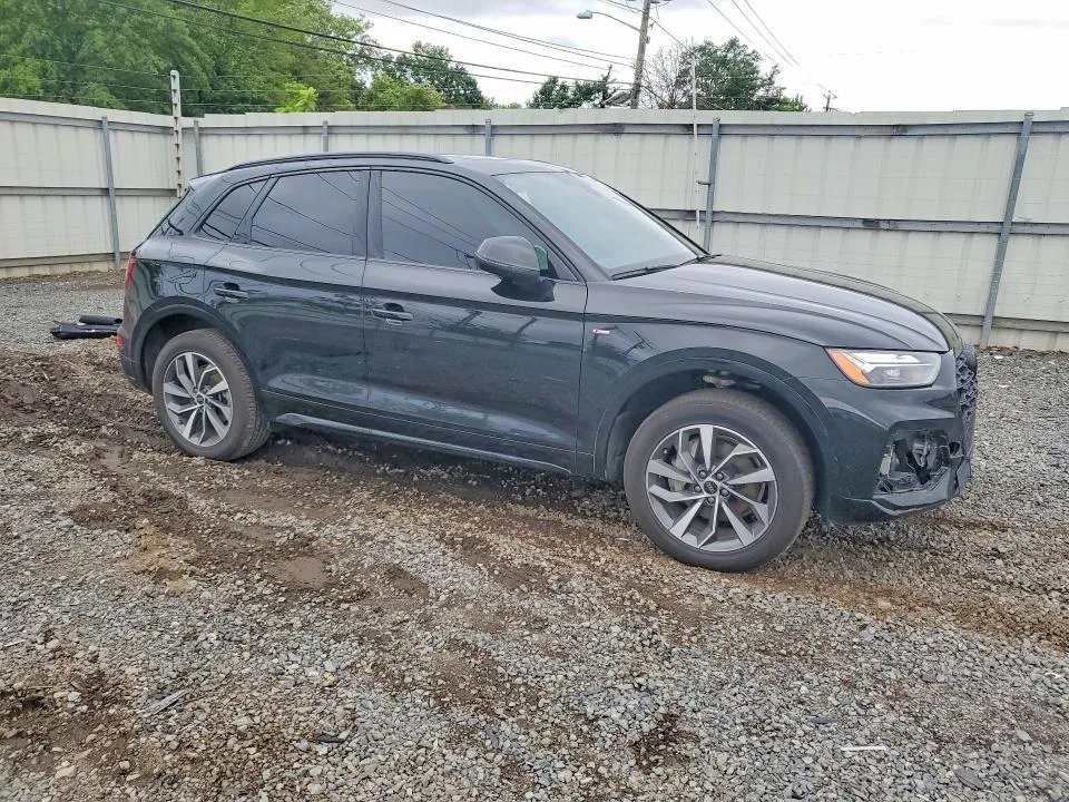 WA1GAAFY4R2114402 — 2024 AUDI Q5 photo 4