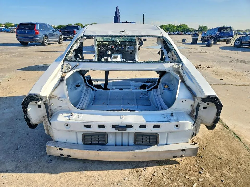 2C3CDZFJ8KH530032 — 2019 DODGE CHALLENGER photo 6