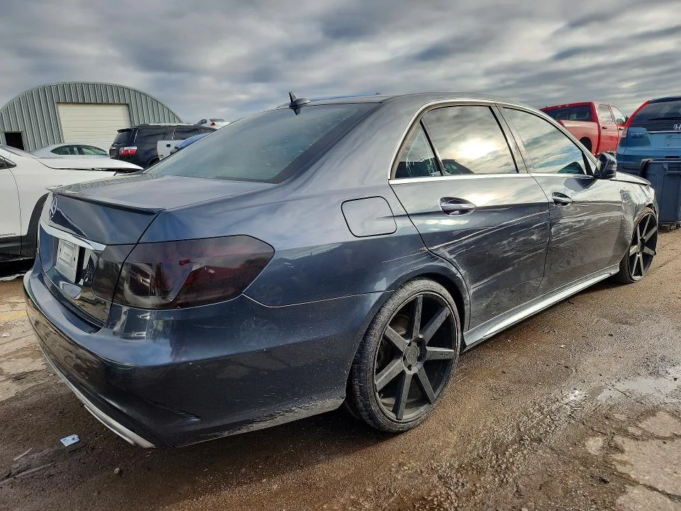 WDDHF5KB5FB125267 — 2015 MERCEDES-BENZ E photo 3