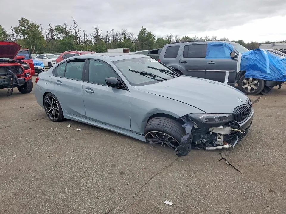 3MW89FF06R8D79864 — 2024 BMW 330XI photo 4