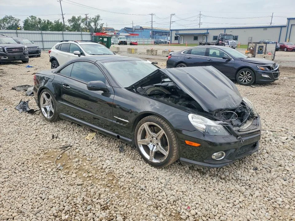 WDBSK7BA6BF161534 — 2011 MERCEDES-BENZ SL photo 4