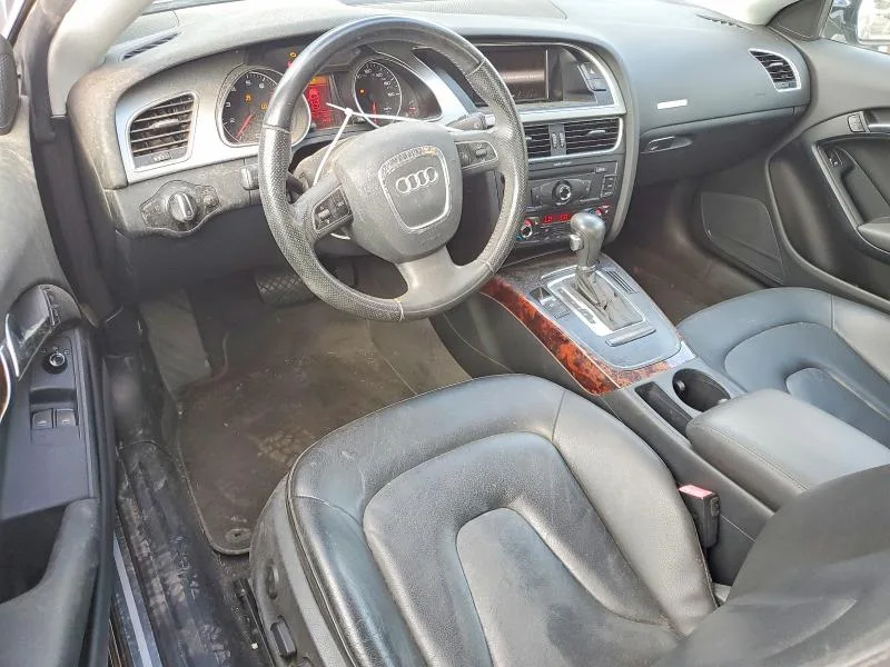 WAULFAFR6BA008556 — 2011 AUDI A5 photo 8