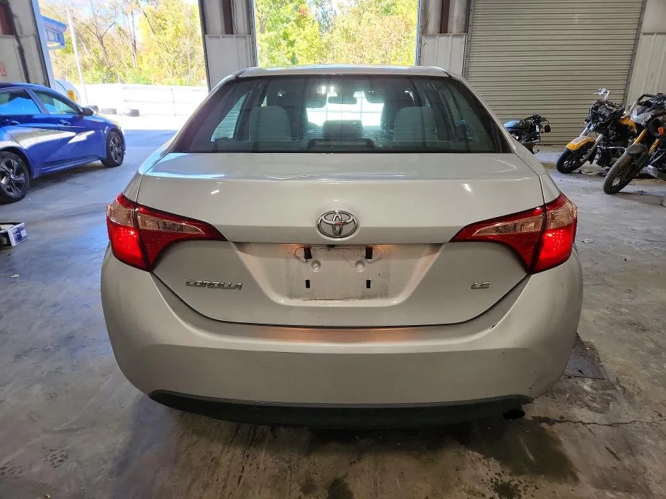 2T1BURHE3HC914939 — 2017 TOYOTA COROLLA photo 6