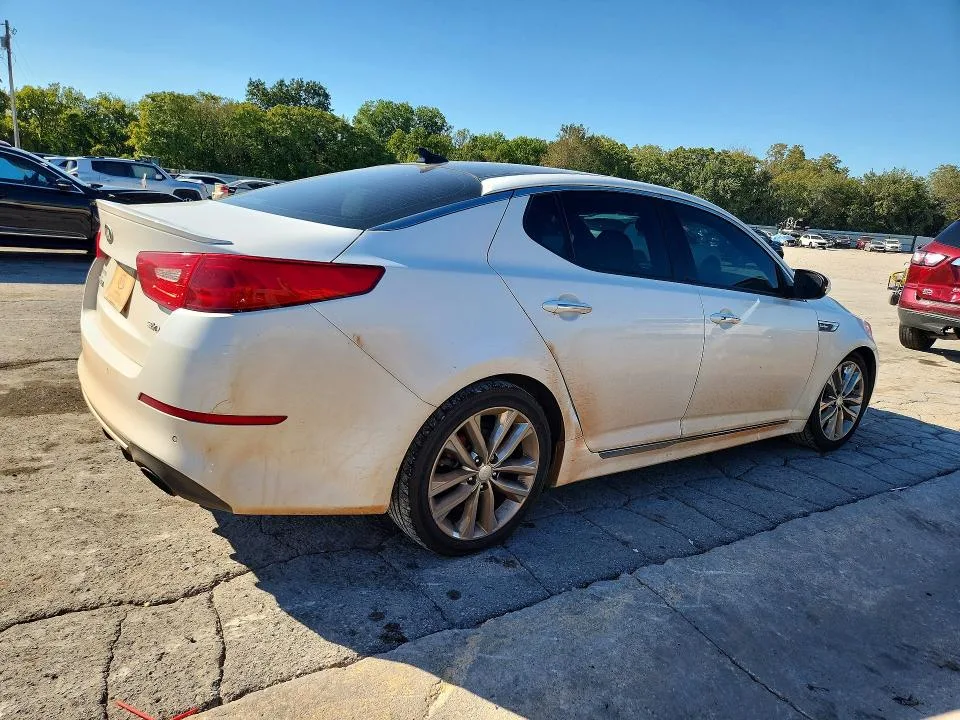 5XXGR4A62FG455387 — 2015 KIA OPTIMA photo 3