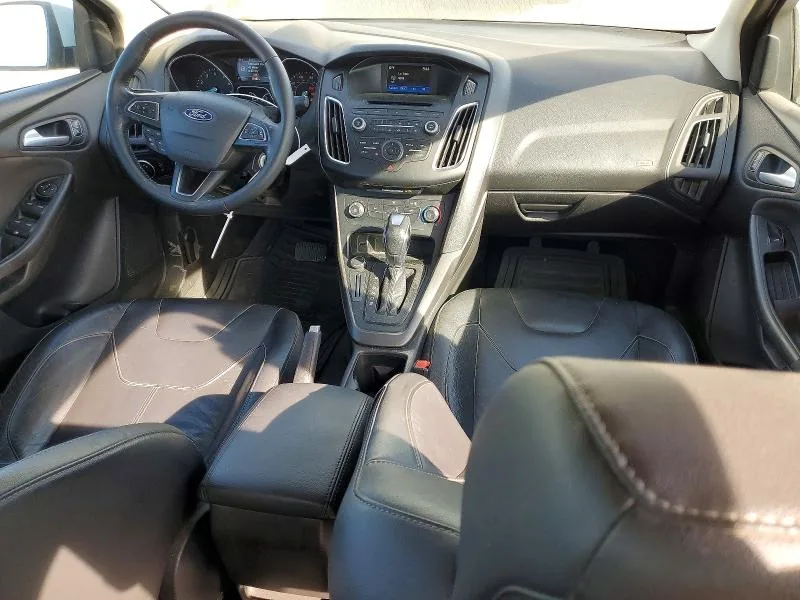 1FADP3F23GL399461 — 2016 FORD FOCUS photo 8