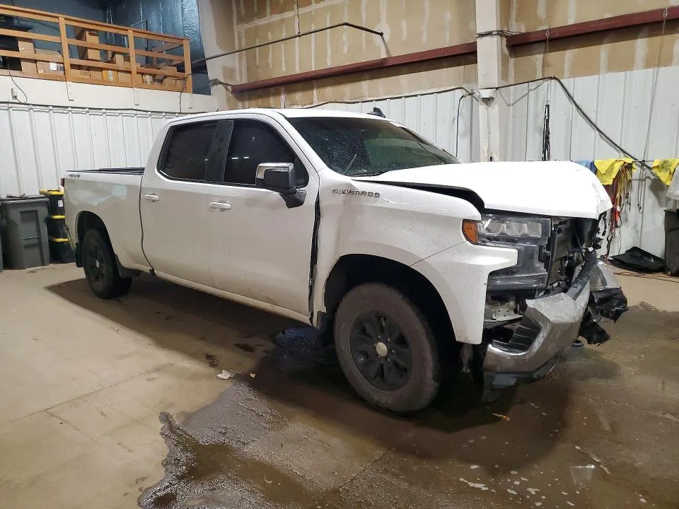 1GCUYDED0LZ151952 — 2020 CHEVROLET SILVERADO photo 4