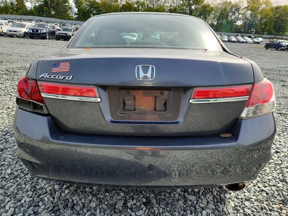 1HGCP2F38CA078340 — 2012 HONDA ACCORD photo 6