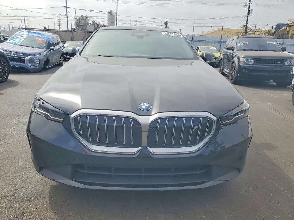 WBY33FK01RCR36255 — 2024 BMW I5 photo 5