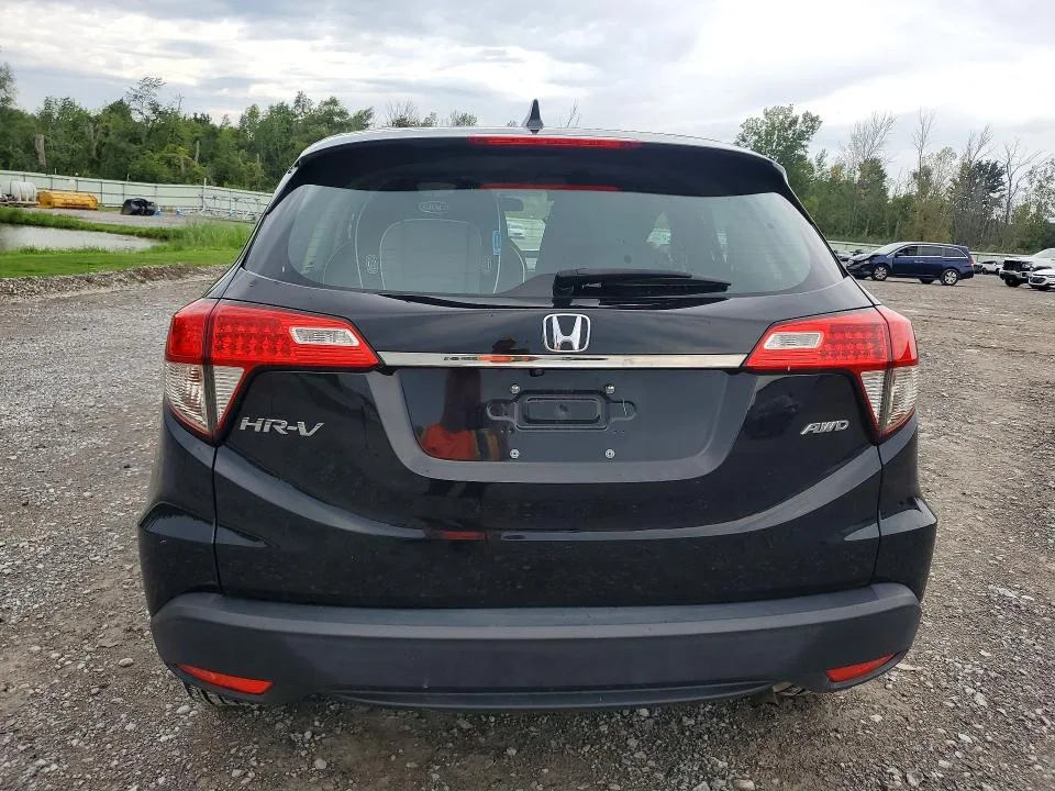 3CZRU6H38MM748201 — 2021 HONDA HR-V photo 6
