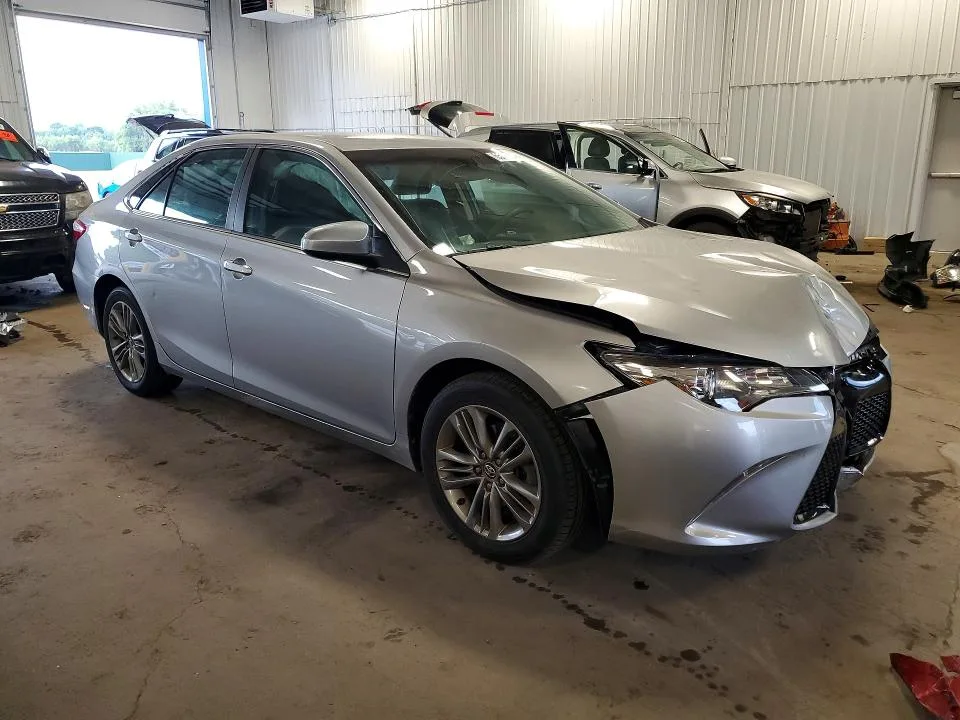 4T1BF1FK2FU096992 — 2015 TOYOTA CAMRY photo 4