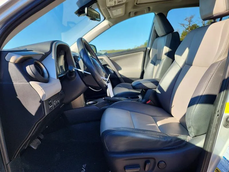 2T3DFREV9FW339594 — 2015 TOYOTA RAV4 photo 7