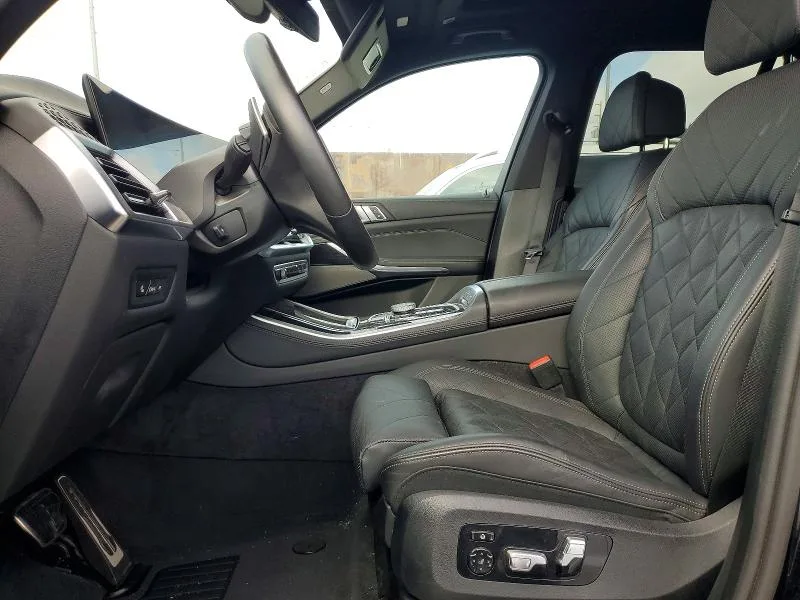 5UX33EU09S9Z80580 — 2025 BMW X5 photo 7