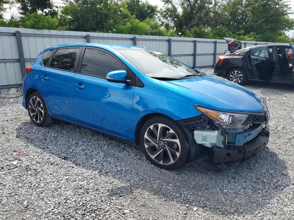 JTNKARJE4JJ569591 — 2018 TOYOTA COROLLA IM photo 4