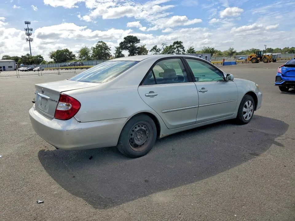 JTDBE32K130170897 — 2003 TOYOTA CAMRY photo 3