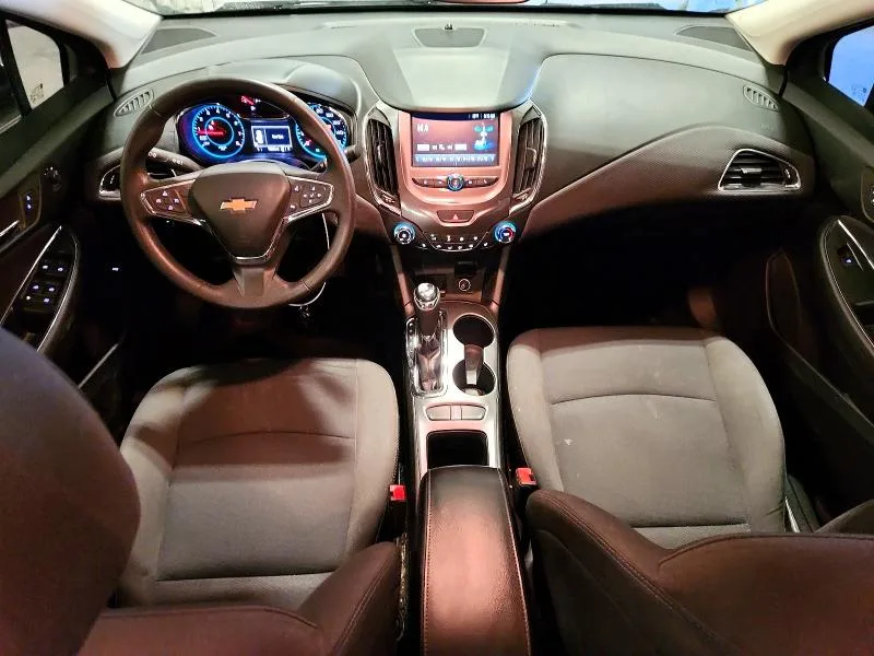 1G1BE5SM6H7238874 — 2017 CHEVROLET CRUZE photo 8