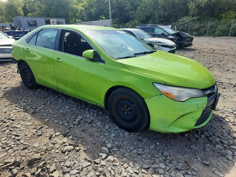 4T1BD1FKXFU154255 — 2015 TOYOTA CAMRY HYBRID photo 4