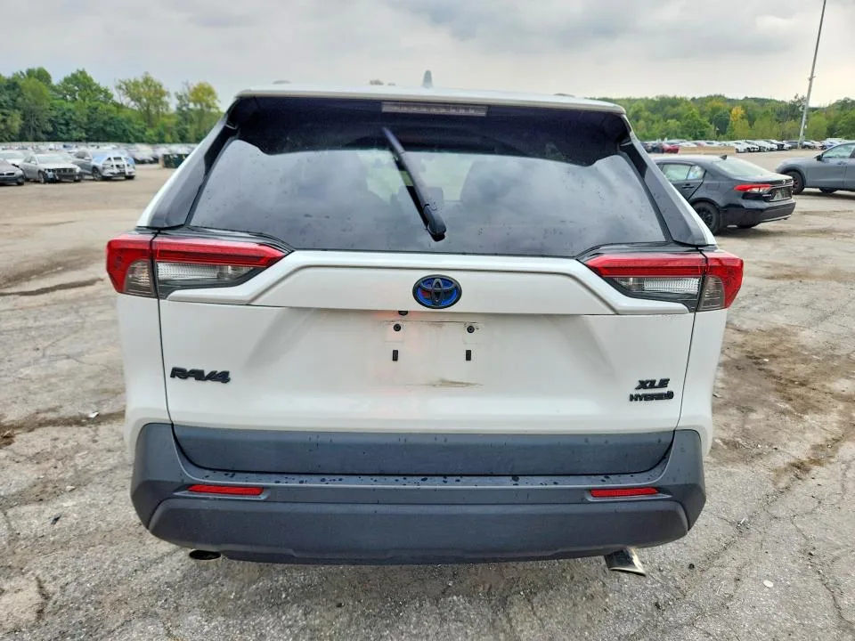2T3B6RFV0RW068919 — 2024 TOYOTA RAV4 photo 6