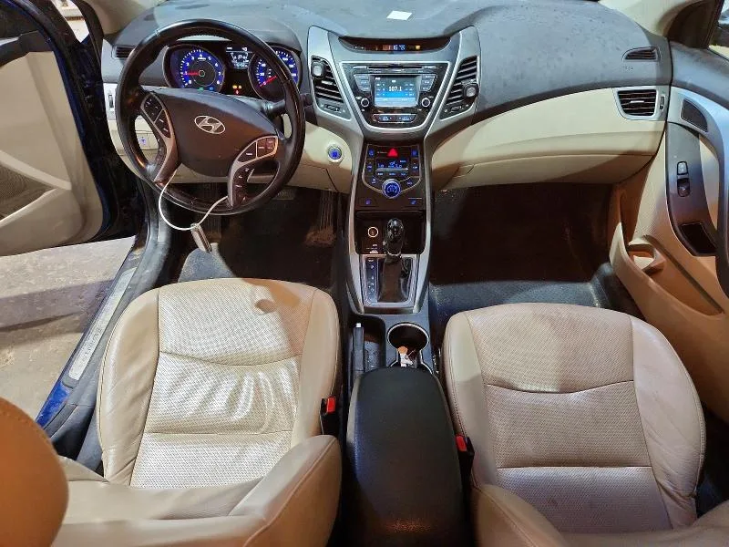 5NPDH4AE2GH675549 — 2016 HYUNDAI ELANTRA photo 8