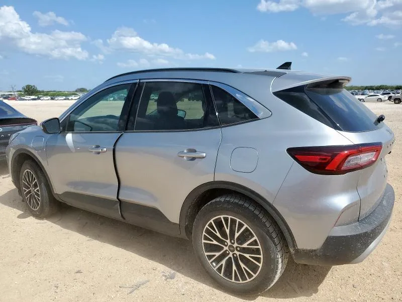 1FMCU0E1XRUA62882 — 2024 FORD Escape