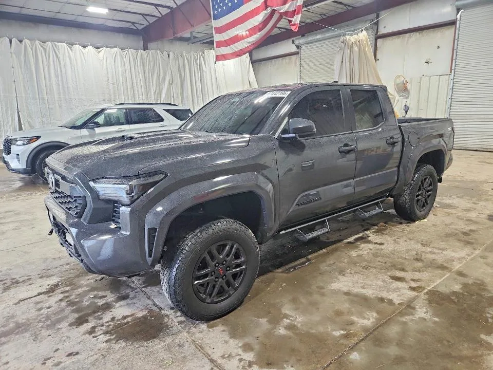 3TMLB5JN1RM085312 — 2024 TOYOTA TACOMA photo 1