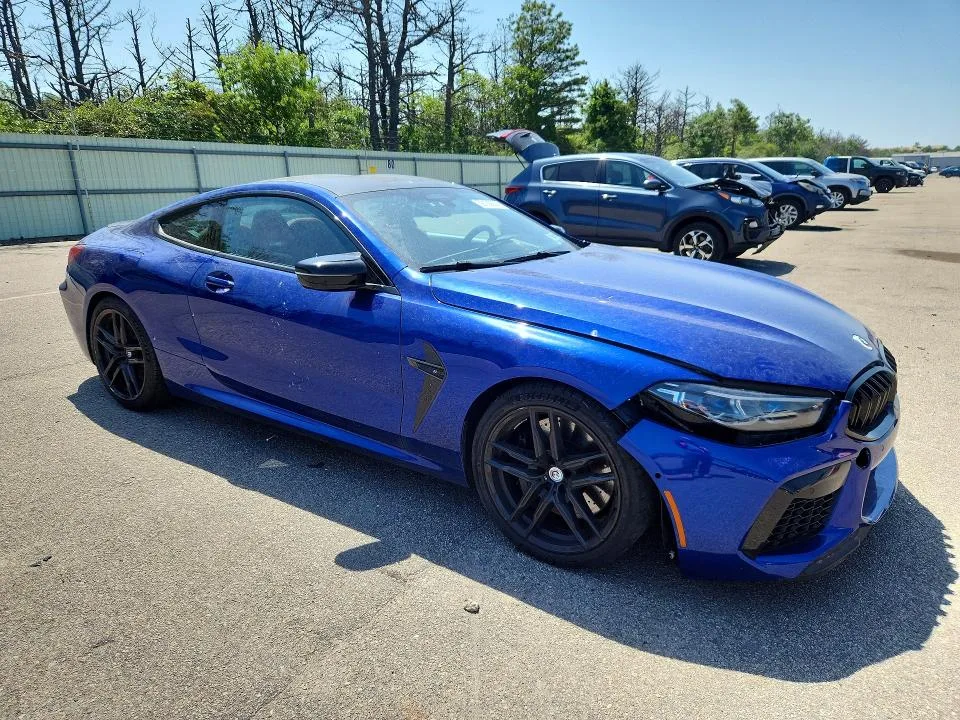 WBSAE0C07PCL57470 — 2023 BMW M8 photo 4