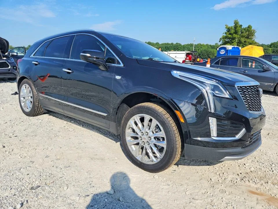 1GYKNCRS2NZ100209 — 2022 CADILLAC XT5 photo 4