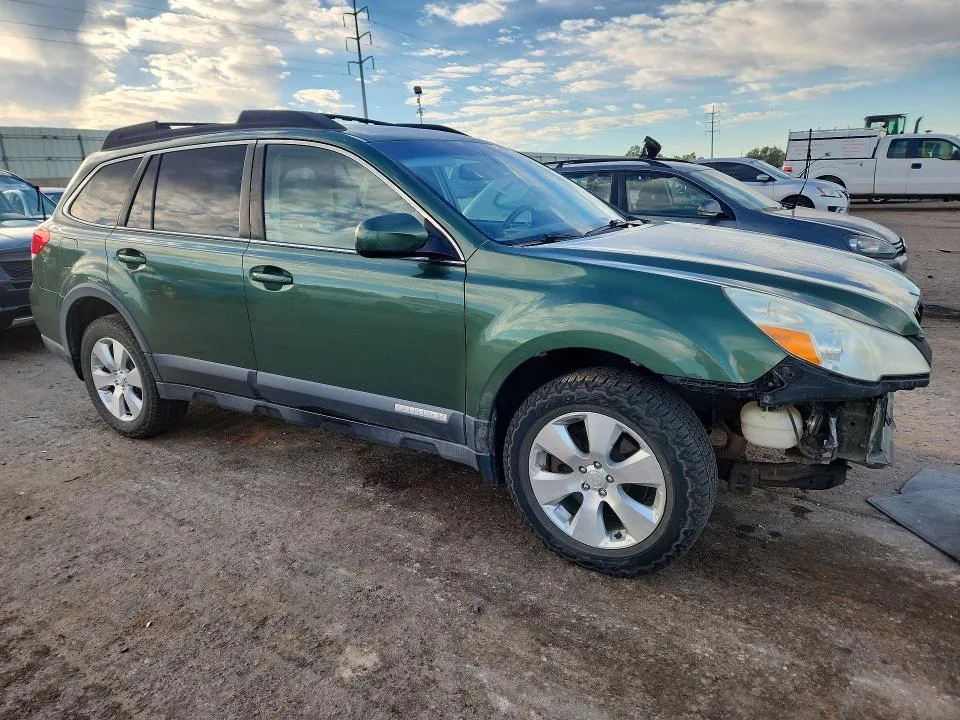 4S4BREKC7A2314670 — 2010 SUBARU OUTBACK photo 4