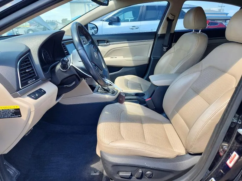 5NPD84LF7HH096645 — 2017 HYUNDAI ELANTRA photo 7