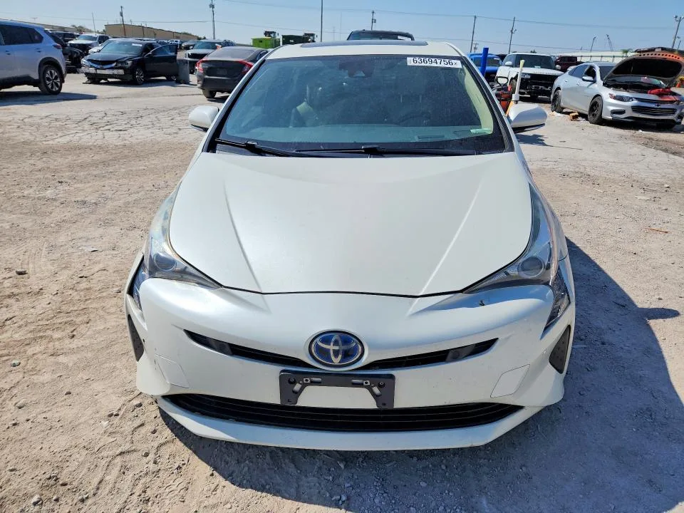 JTDKARFU5G3003134 — 2016 TOYOTA PRIUS photo 5
