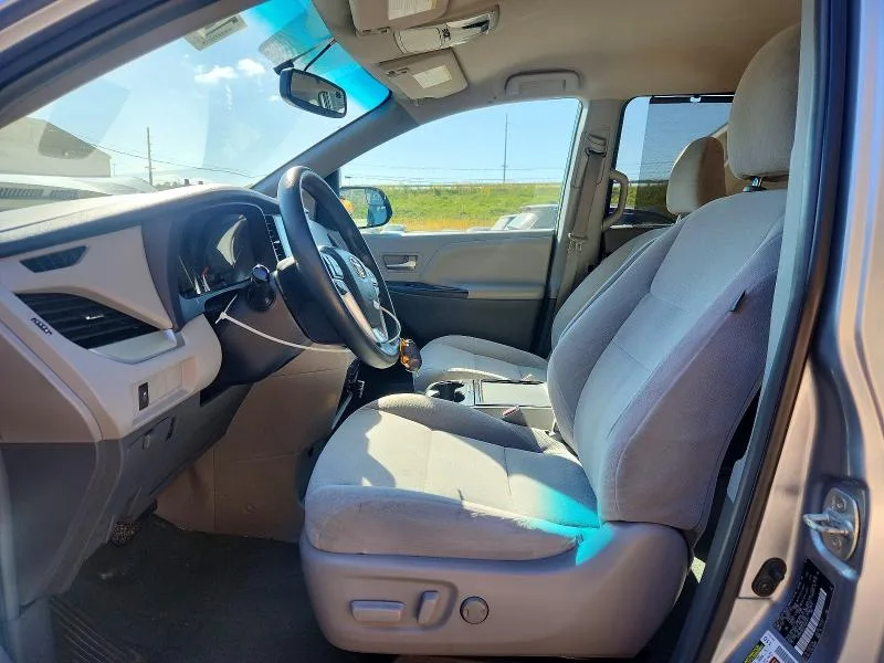 5TDKK3DCXFS544911 — 2015 TOYOTA SIENNA photo 7
