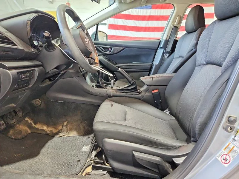 4S3GTAA65J1717312 — 2018 SUBARU IMPREZA photo 7