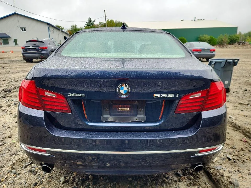 WBA5B3C57FD540128 — 2015 BMW 535 photo 6