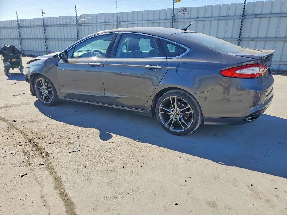 3FA6P0K98GR125409 — 2016 FORD FUSION photo 2