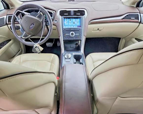 3FA6P0K95HR186184 — 2017 FORD FUSION photo 8