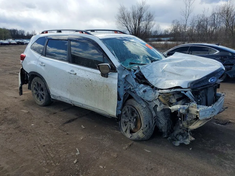 JF2SKAPCXKH500181 — 2019 SUBARU FORESTER photo 8