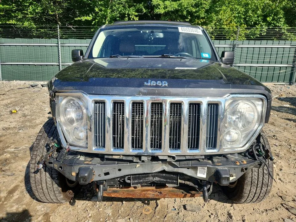 1J4PN5GK9BW532474 — 2011 JEEP LIBERTY photo 5