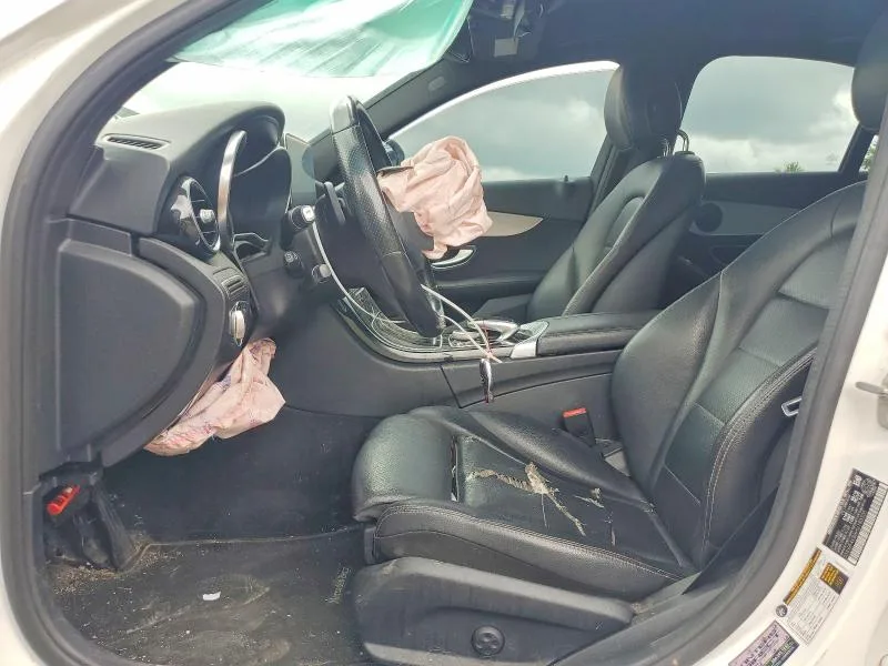 55SWF4KB8HU183335 — 2017 MERCEDES-BENZ C photo 7