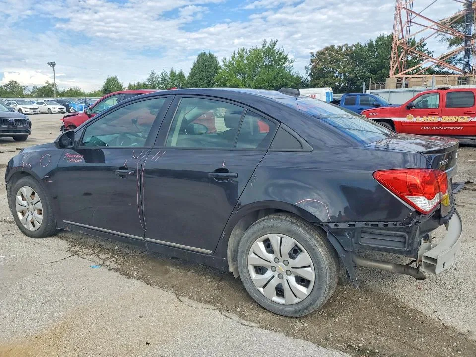 1G1PC5SH2G7184132 — 2016 CHEVROLET CRUZE LIMITED photo 2