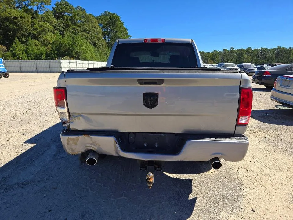 3C6RR6KT7MG711260 — 2021 RAM 1500 CLASSIC photo 6