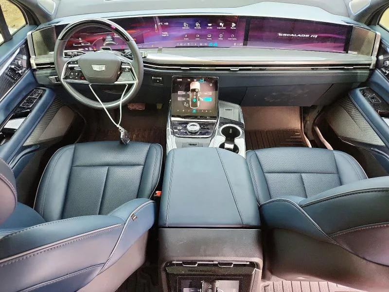1GYTEFKL8SU104699 — 2025 CADILLAC ESCALADE IQ photo 8